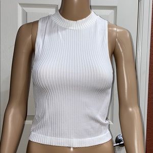 ❤️Simple Sleeveless Crop Top